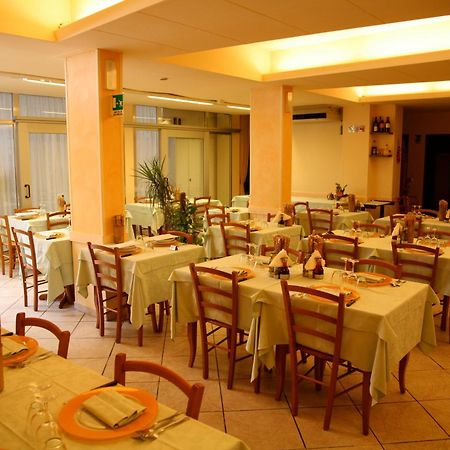 Hotel Giovanna Монтекатини-Терме Экстерьер фото