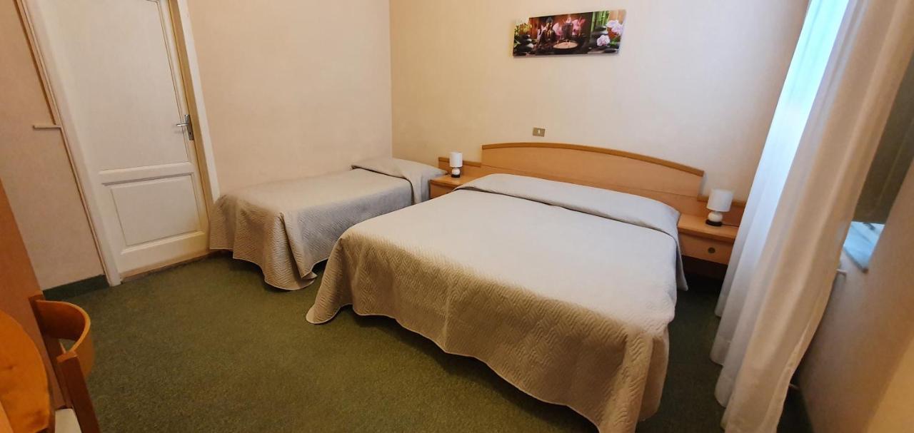 Hotel Giovanna Монтекатини-Терме Экстерьер фото