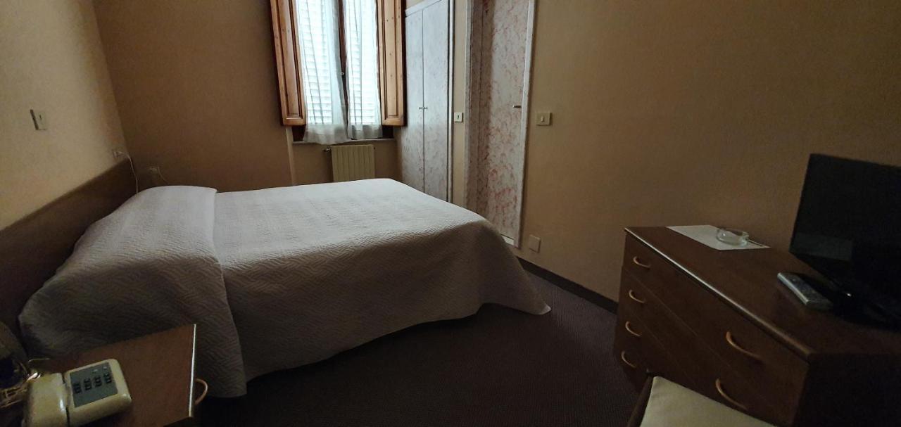 Hotel Giovanna Монтекатини-Терме Экстерьер фото