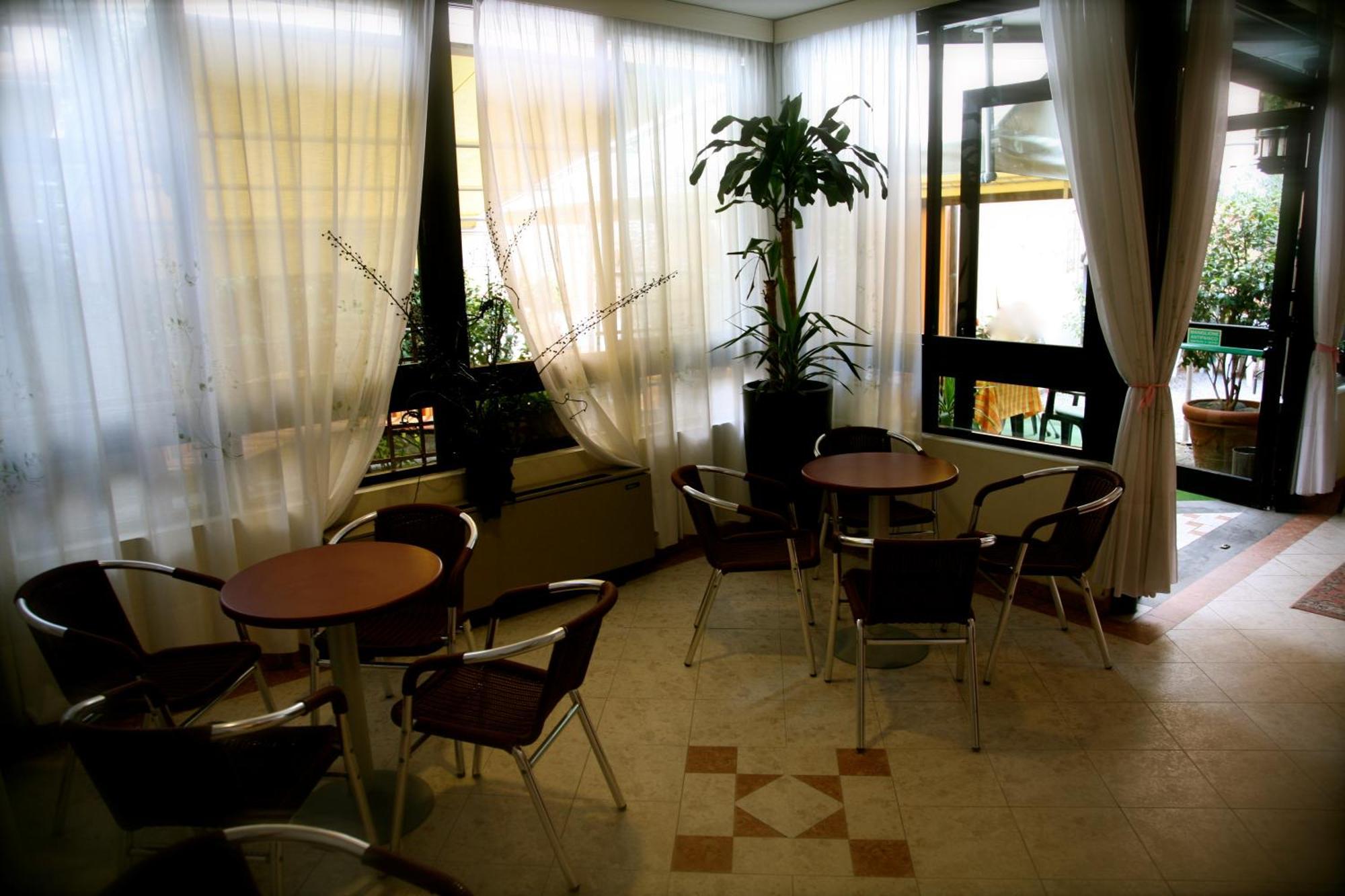 Hotel Giovanna Монтекатини-Терме Экстерьер фото